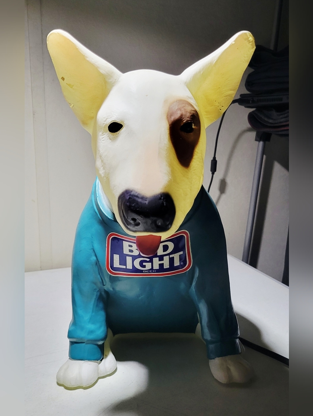 Vintage 1988 Bud Light Spuds MacKenzie blow mold advertising Light-up lamp.